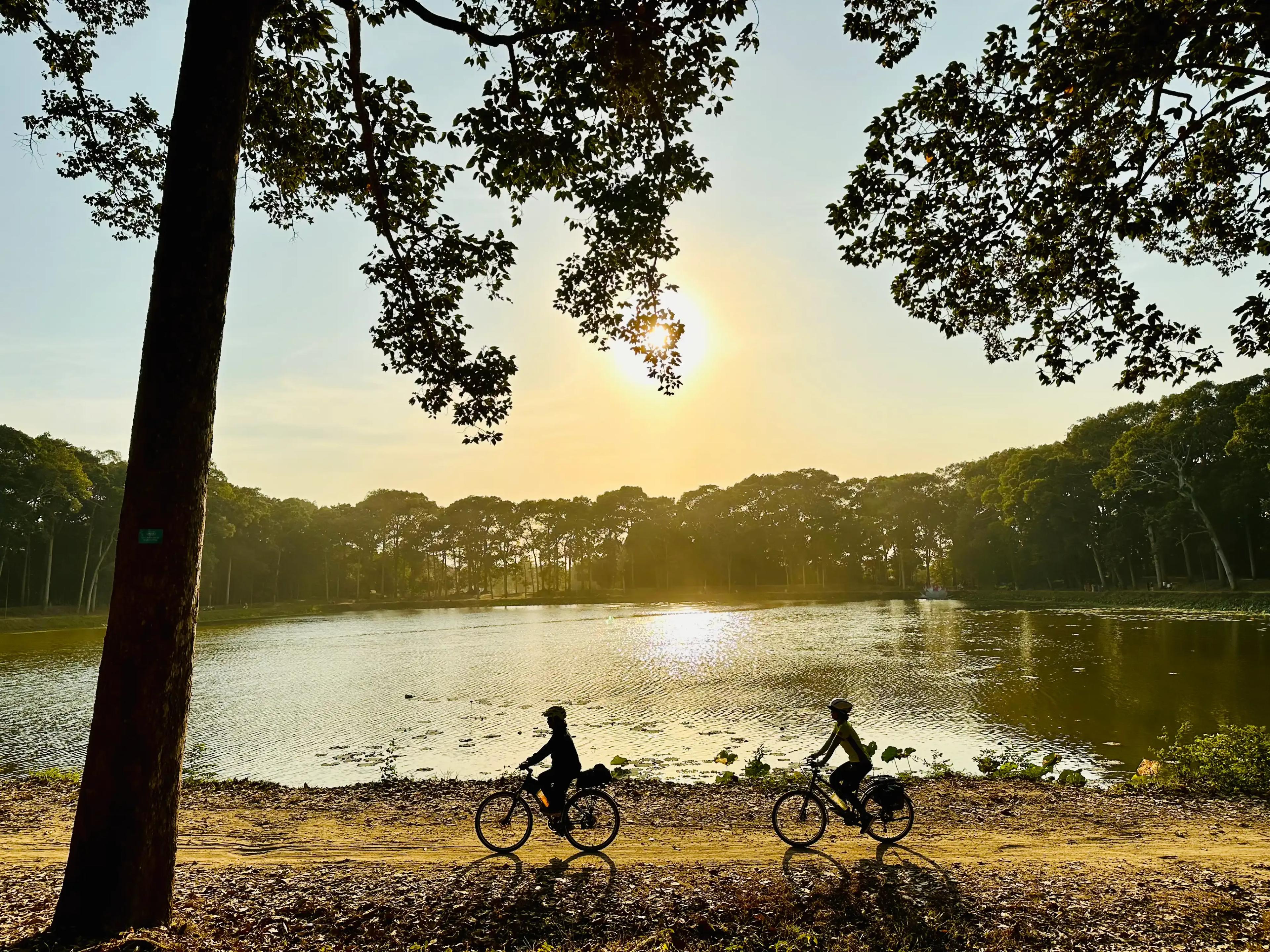 Discover the Mekong Delta by Bike: Ultimate Self-Guided Tour