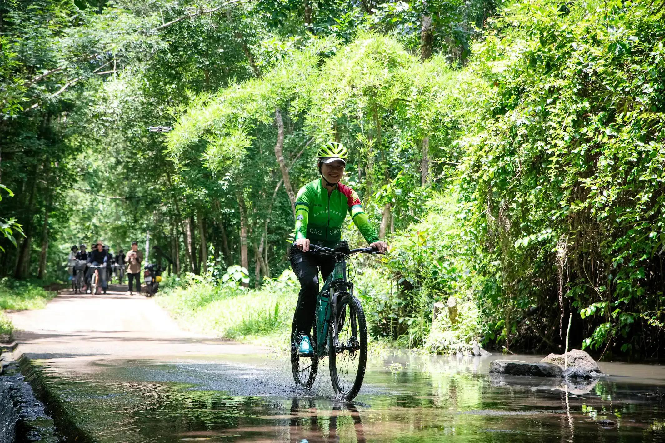 Tour Xe Đạp Xuyên VQG Cát Tiên