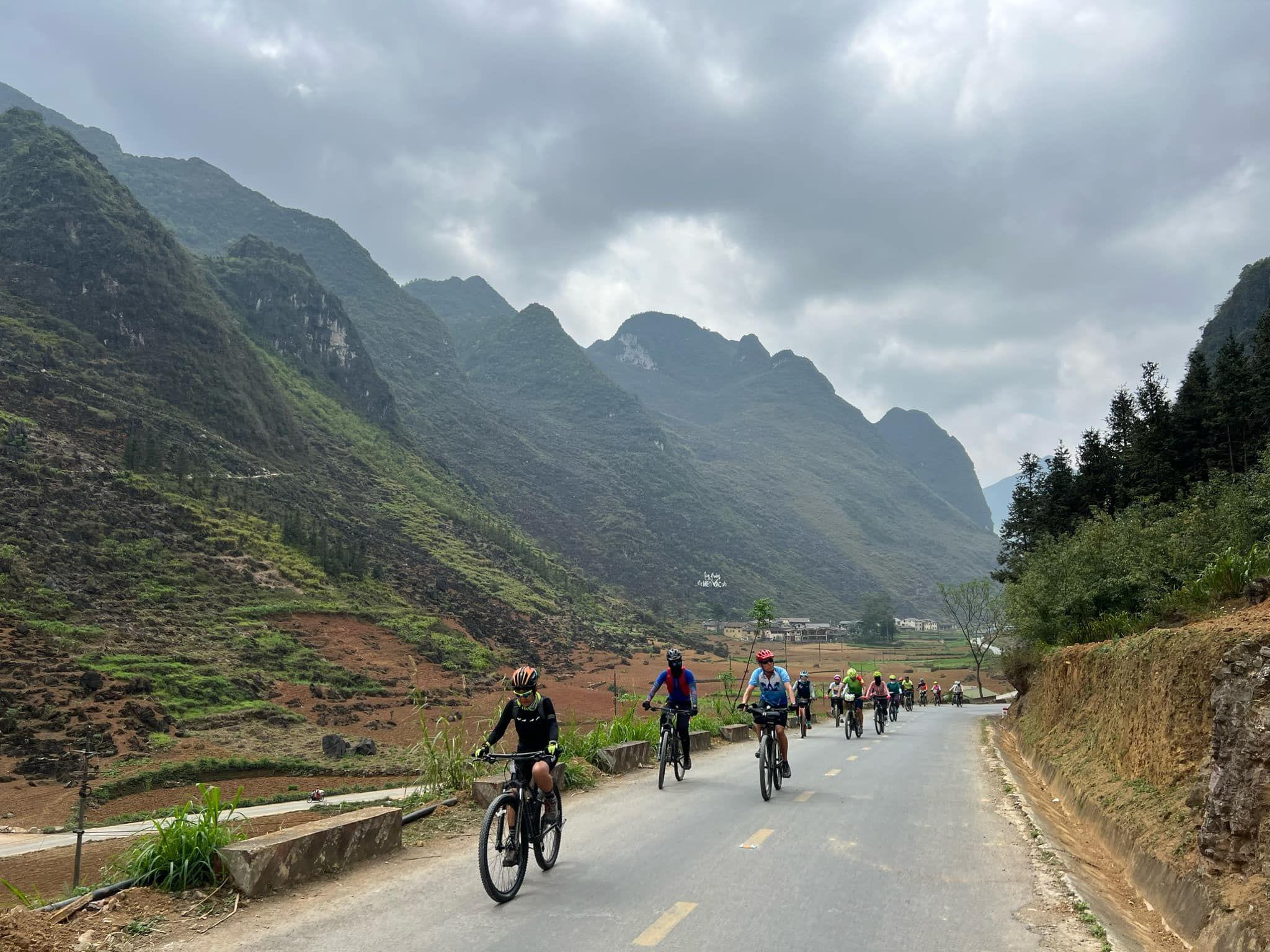 Ha Giang Loop & Beyond: The Ultimate 7-Day Northern Vietnam Cycling Tour