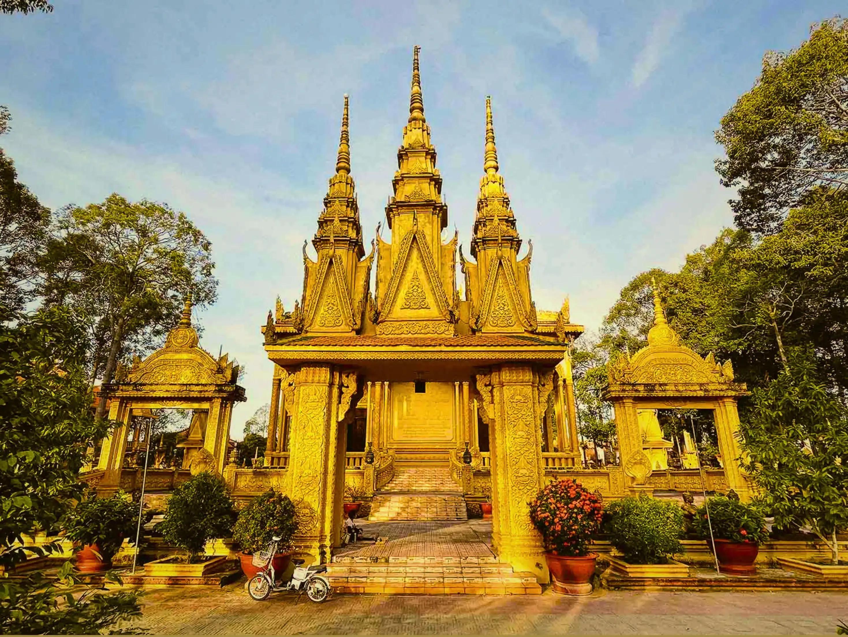 Tour Xe Đạp Miền Tây 3N3Đ – Ngược Dòng Cửu Long Giang Xanh Mát