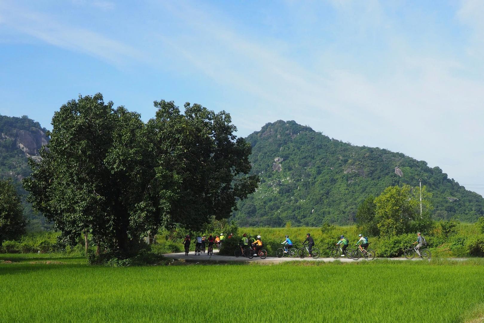 Tour Xe Đạp Khám Phá Tri Tôn